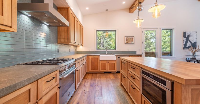 10947 Zermatt Drive, Tahoe Donner, Truckee, CA