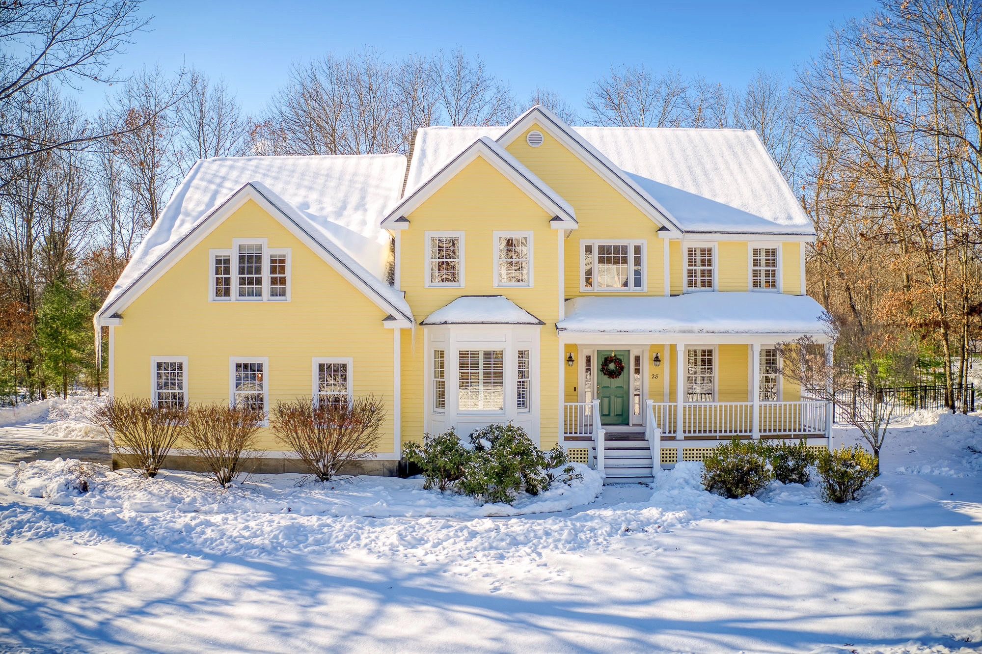 28 Whispering Way (Stow, MA 749,900