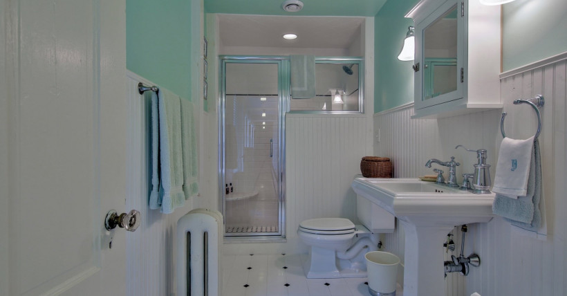 Paint Your Bathroom Blue