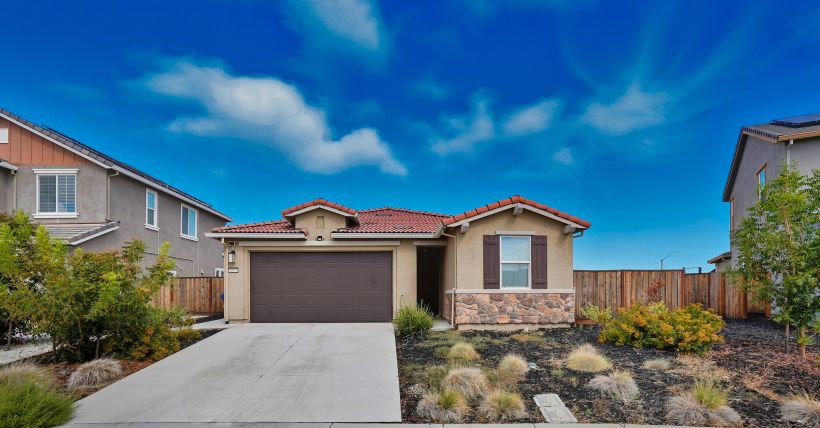 Upgraded 3 Bedroom Home with Luxurious Features in Antioch, CA