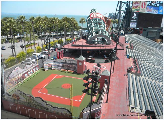 Giants Stadium - Coke Bottle Slide 