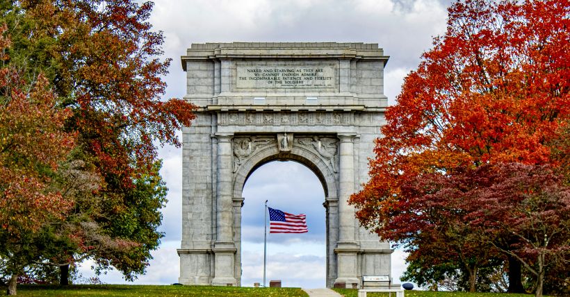 Top Christmas Light Displays & Holiday Events in the Philadelphia Suburbs 2025