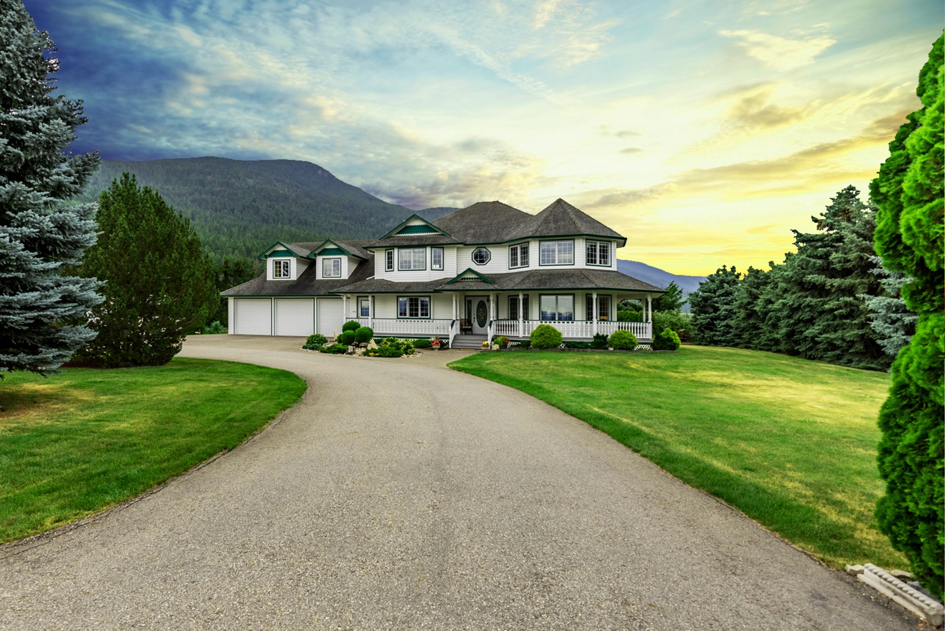 135 Pleasant Valley Cross Road Armstrong, BC 1,490,000