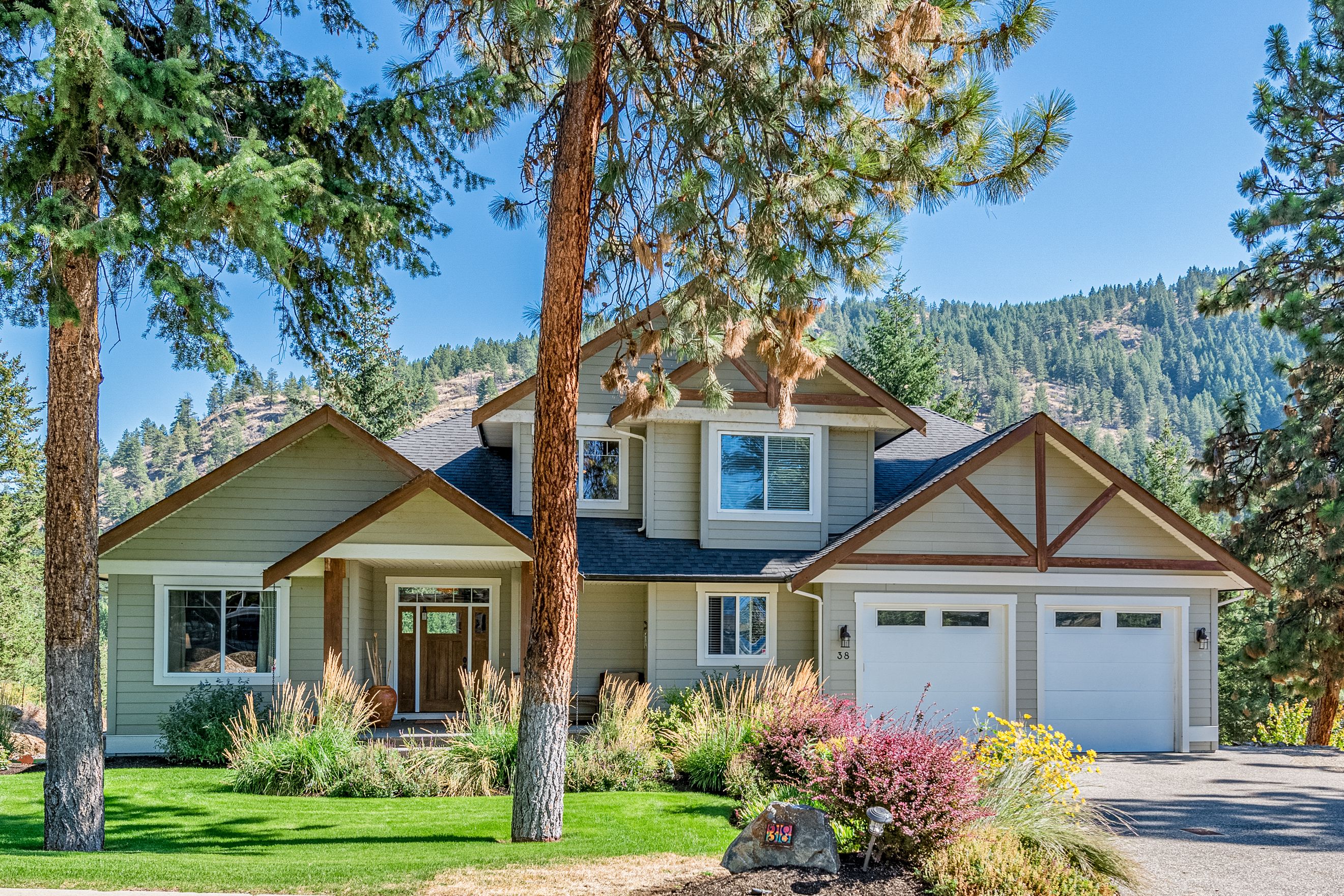 North Okanagan Sold Real Estate Marketed by Chris Holm & Associates