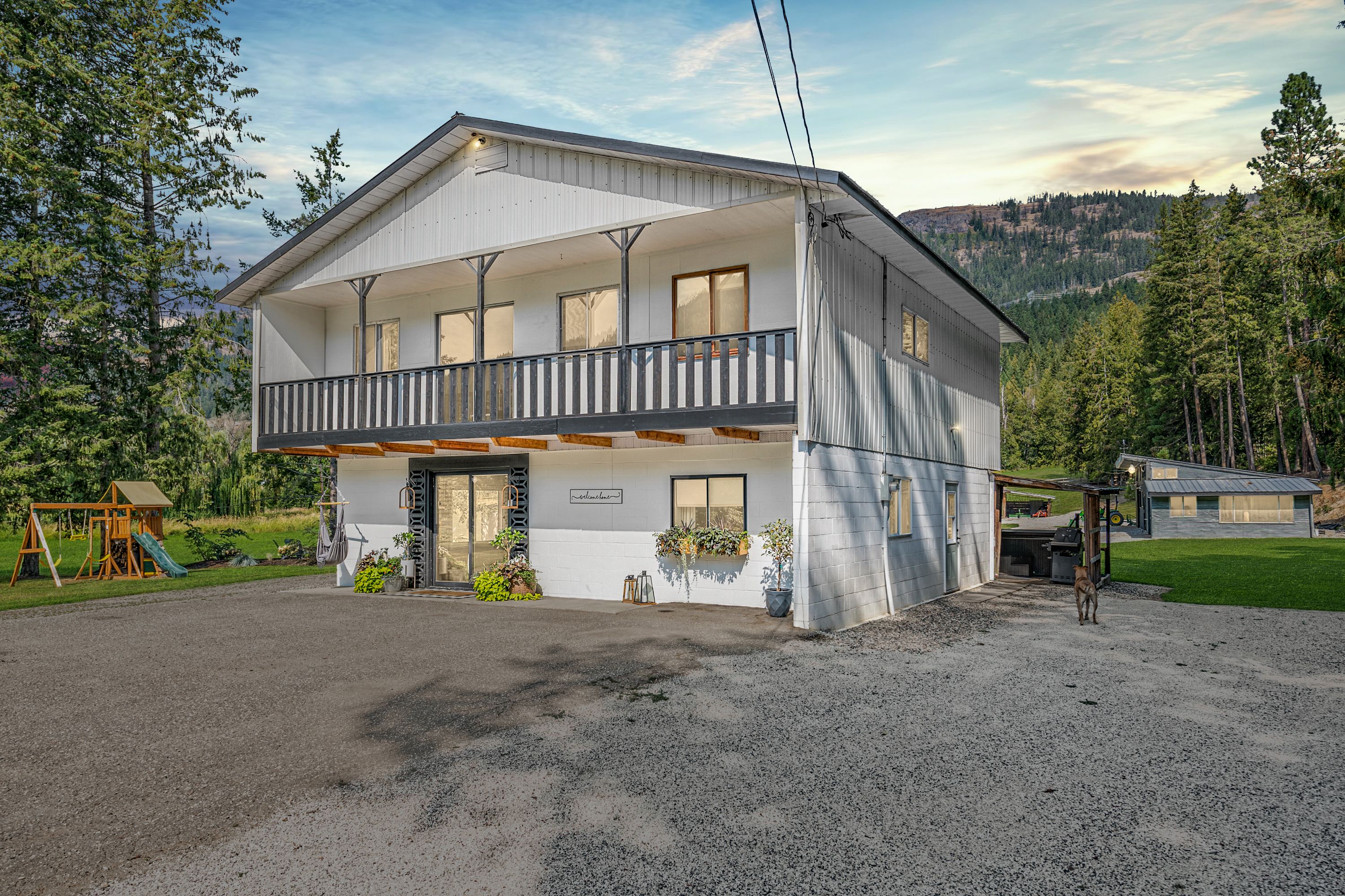 Enderby Real Estate | 525 Enderby Mabel Lake Raod