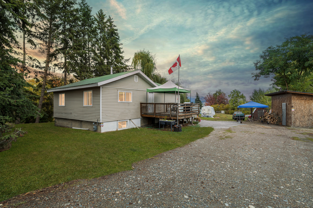 Spallumcheen BC Real Estate | 4132 Crozier Road