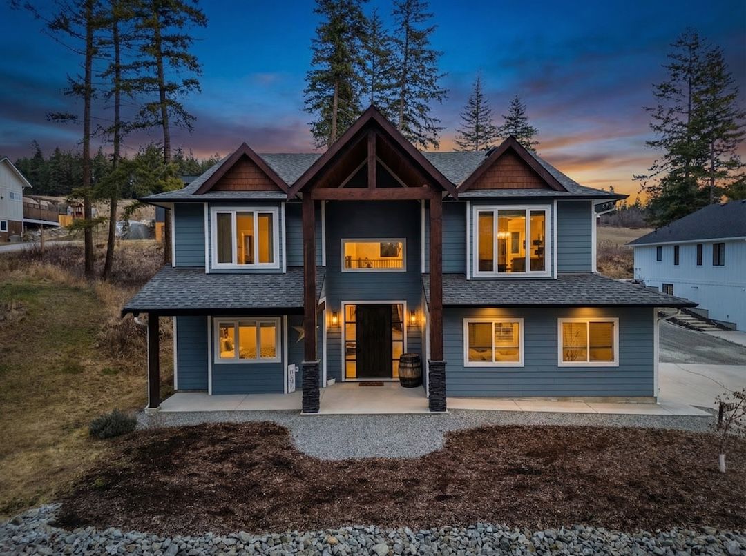 Salmon Arm BC Real Estate | 3200 20th Street NE