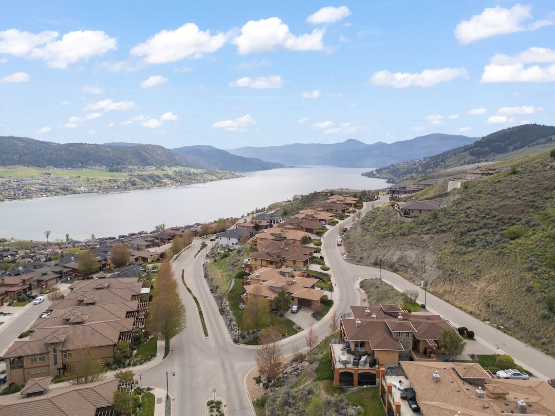 Aerial view — Okanagan Lake and The Rise community, Vernon BC