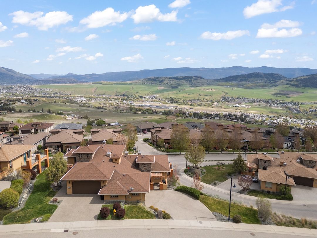 The Rise at Bella Vista — outdoor lifestyle