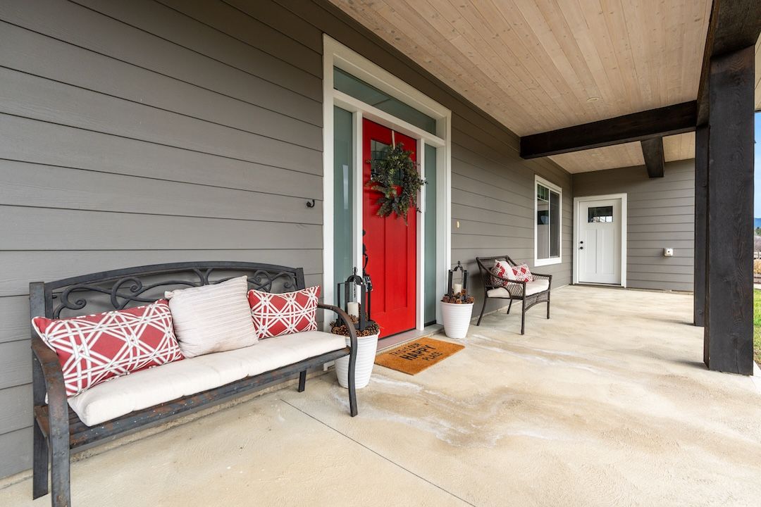 Architectural detail at 4160 Noble Road