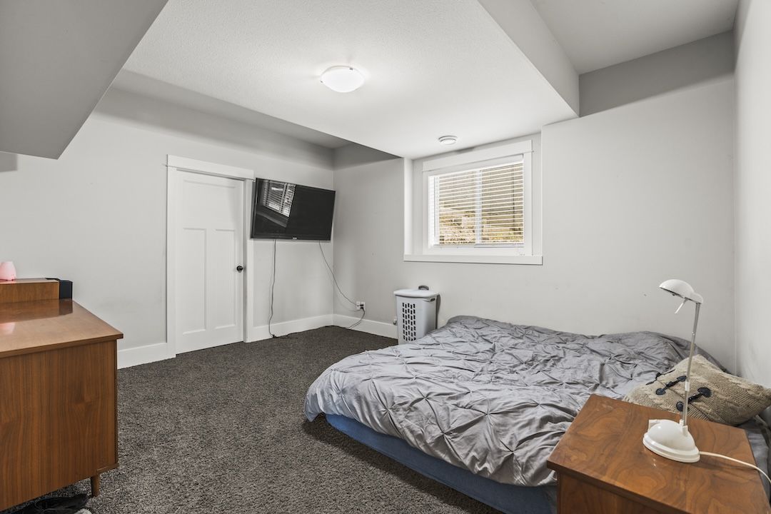 Lower level bedroom