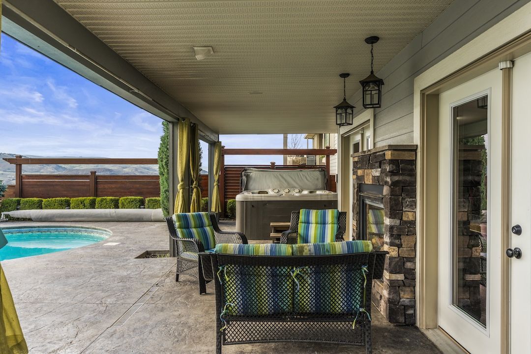 Covered patio looking out across the valley