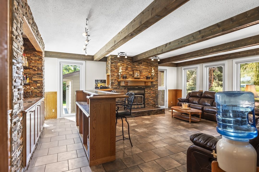 River-view living room