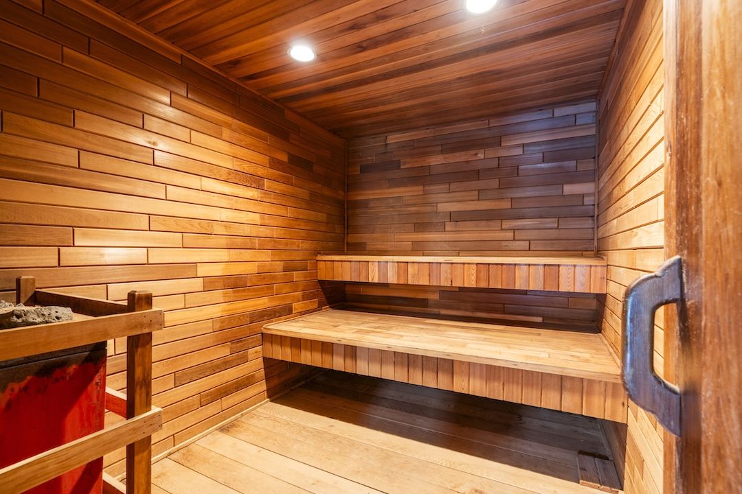 Cedar sauna
