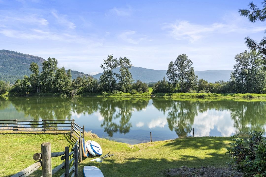 Shuswap River frontage