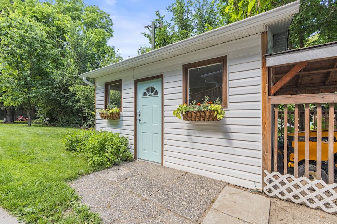 Shed and outbuilding