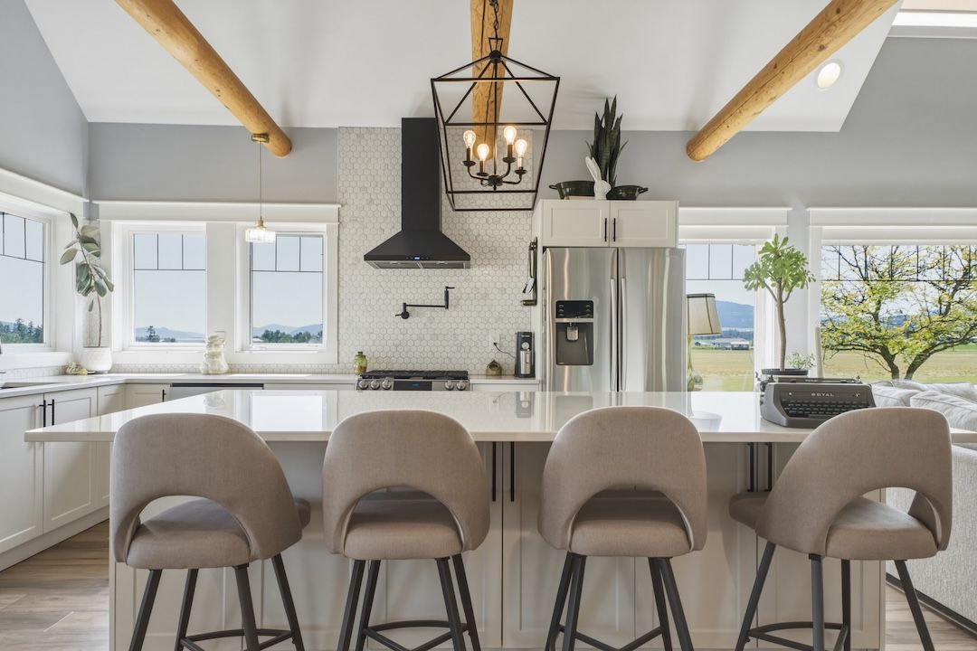Kitchen island with bar seating