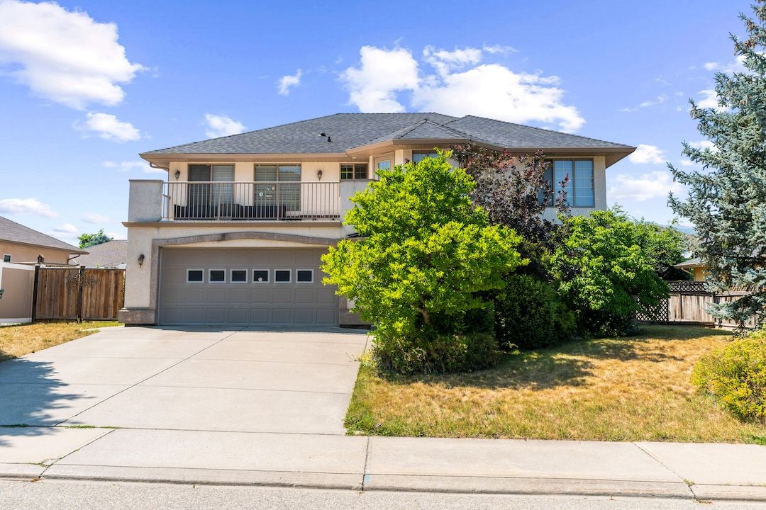 Info booklet for 2068 Hunter Crescent