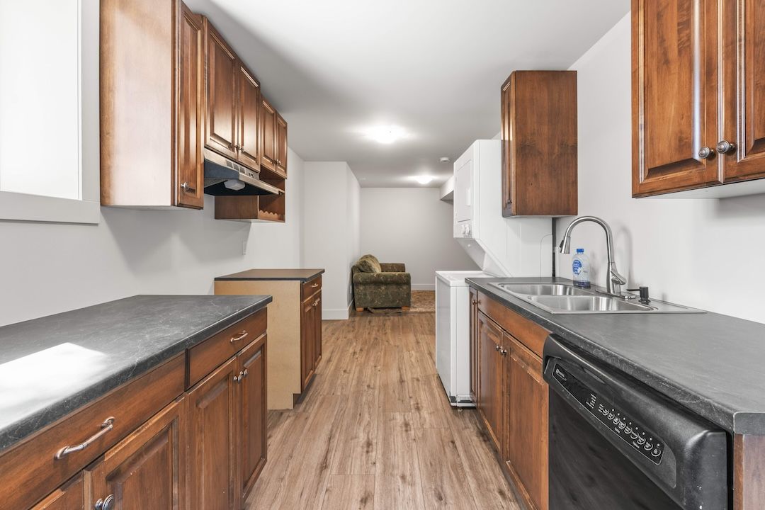 Lower-level suite kitchen and living