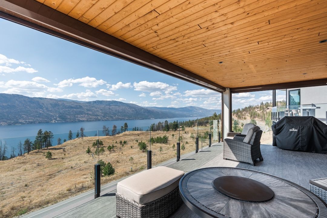Deck seating over the lake — 9814 Beacon Hill Crescent