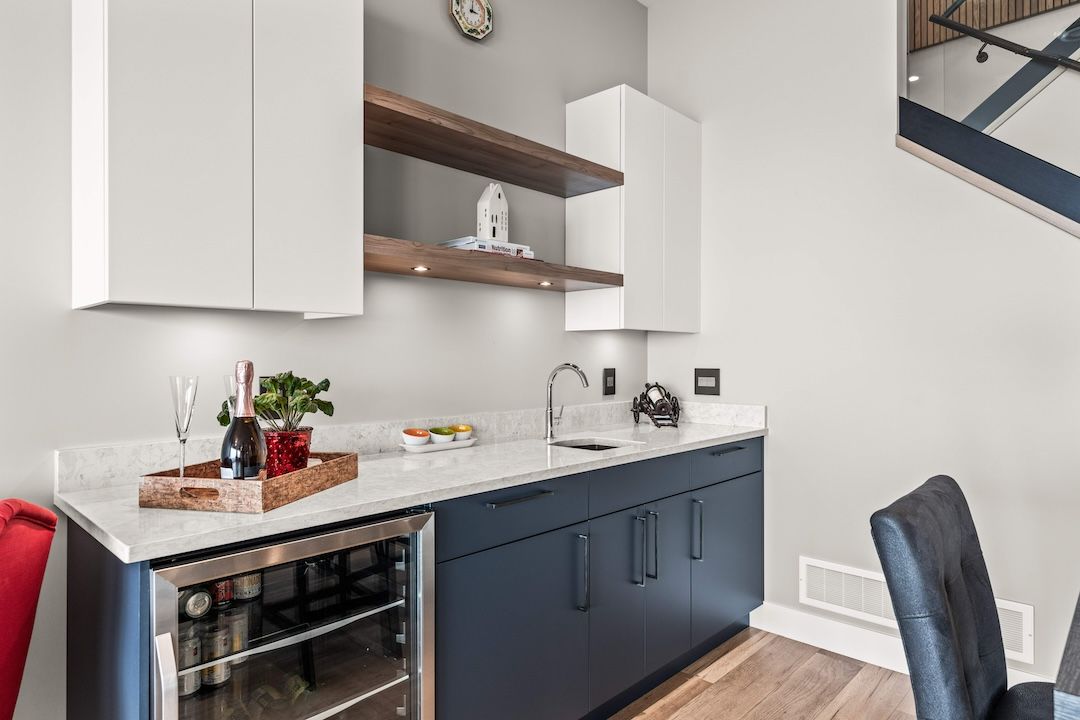 Lower-level wet bar