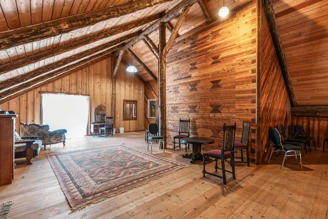 Upper loft area in the lodge