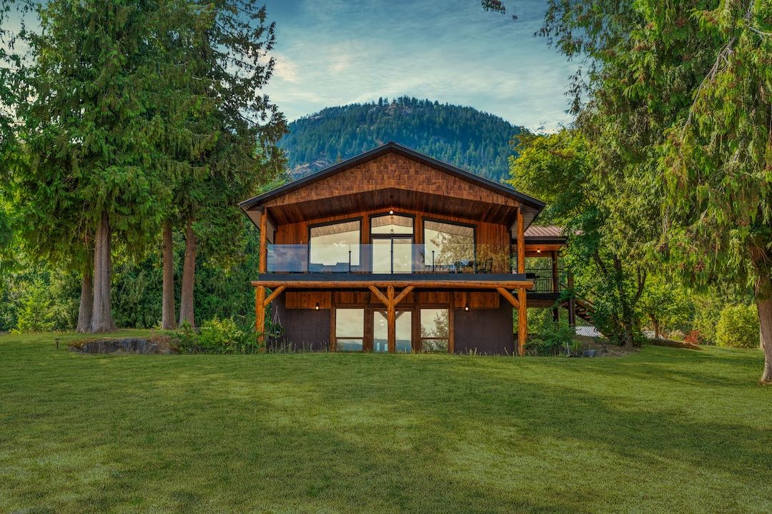 Enderby BC Real Estate | 2280 Deep Creek Road