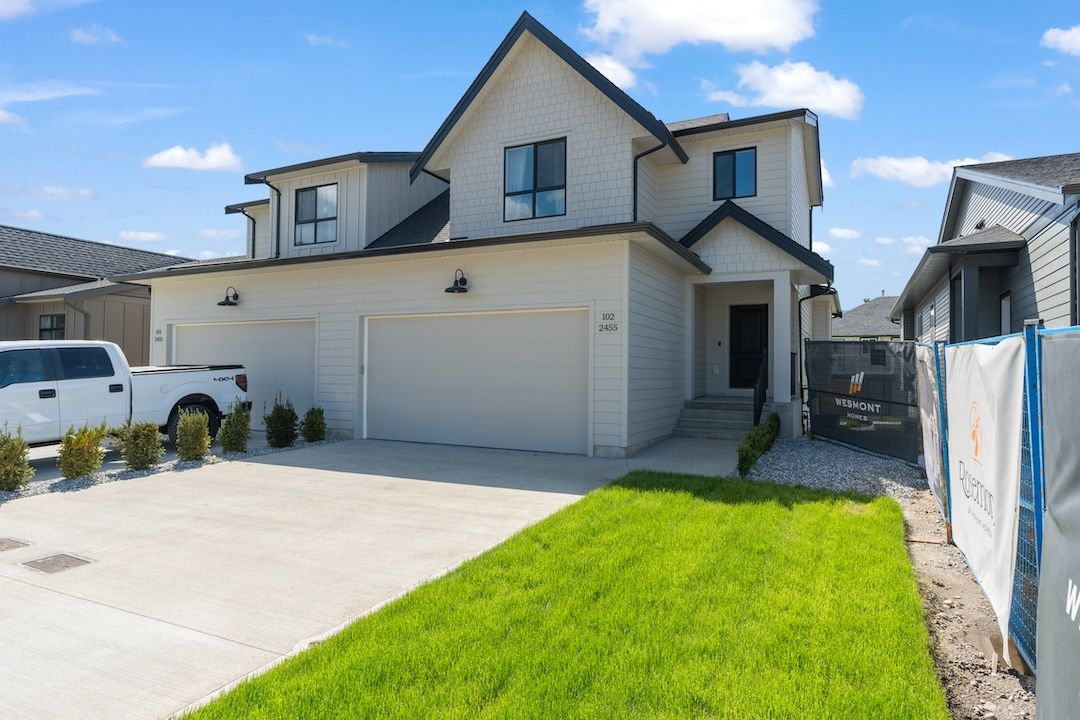 Armstrong BC Real Estate | 2467 Bradley Drive #101
