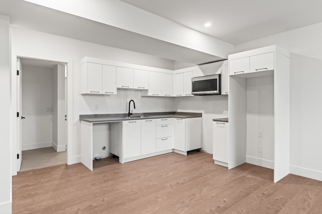 Similar home: Suite kitchen