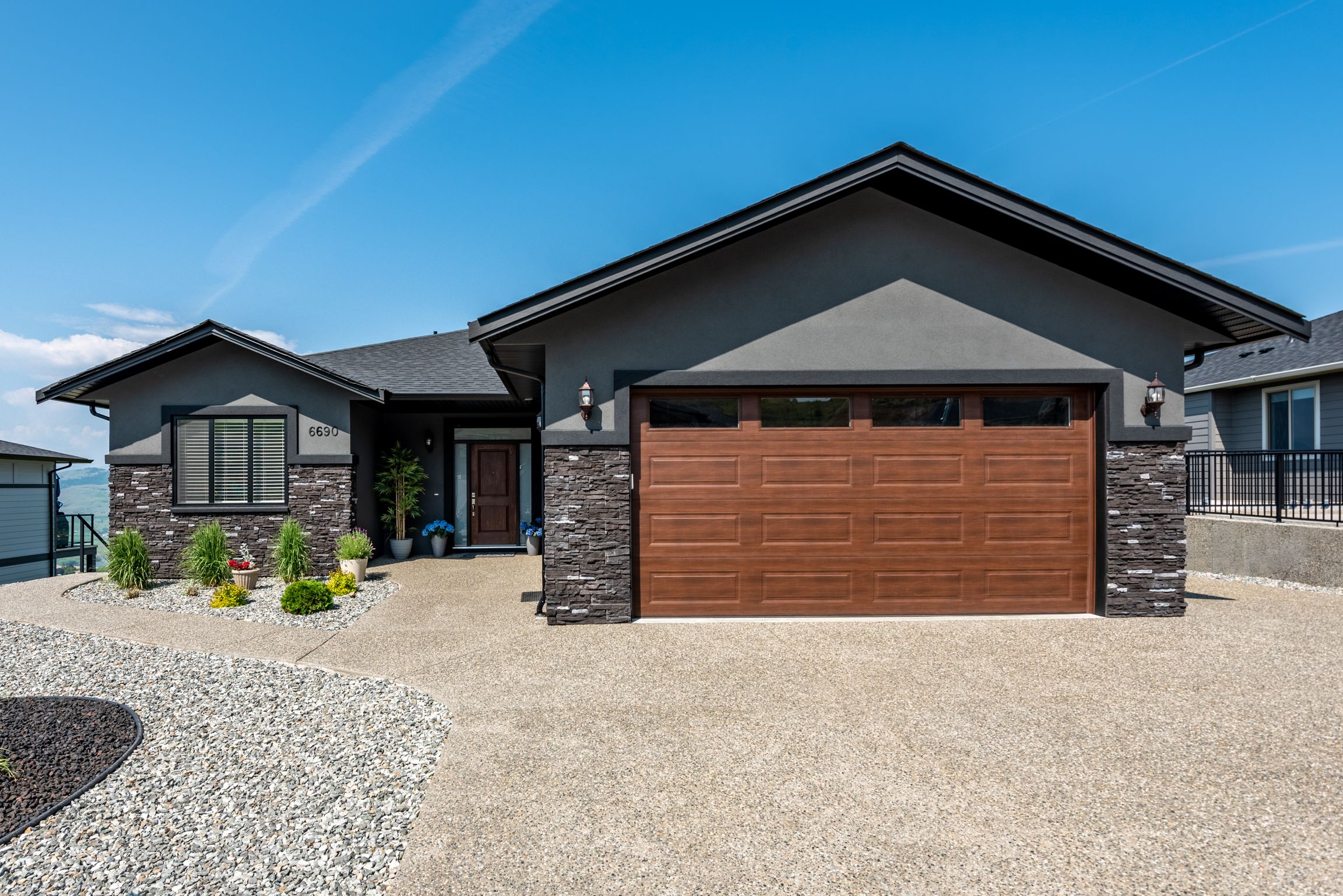 6690 Blackcomb Way, Vernon BC