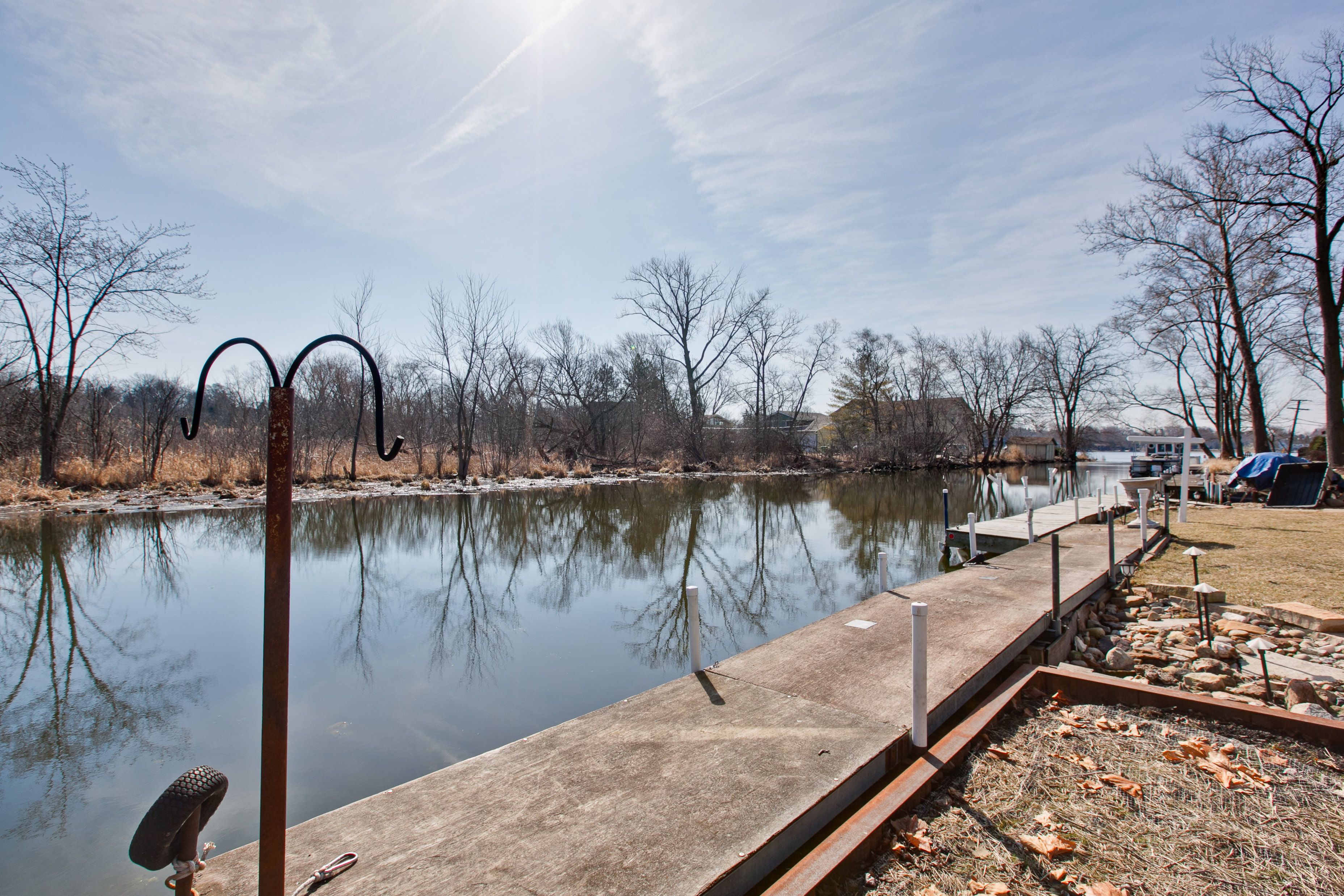 Live on Bangs Lake Waterfront