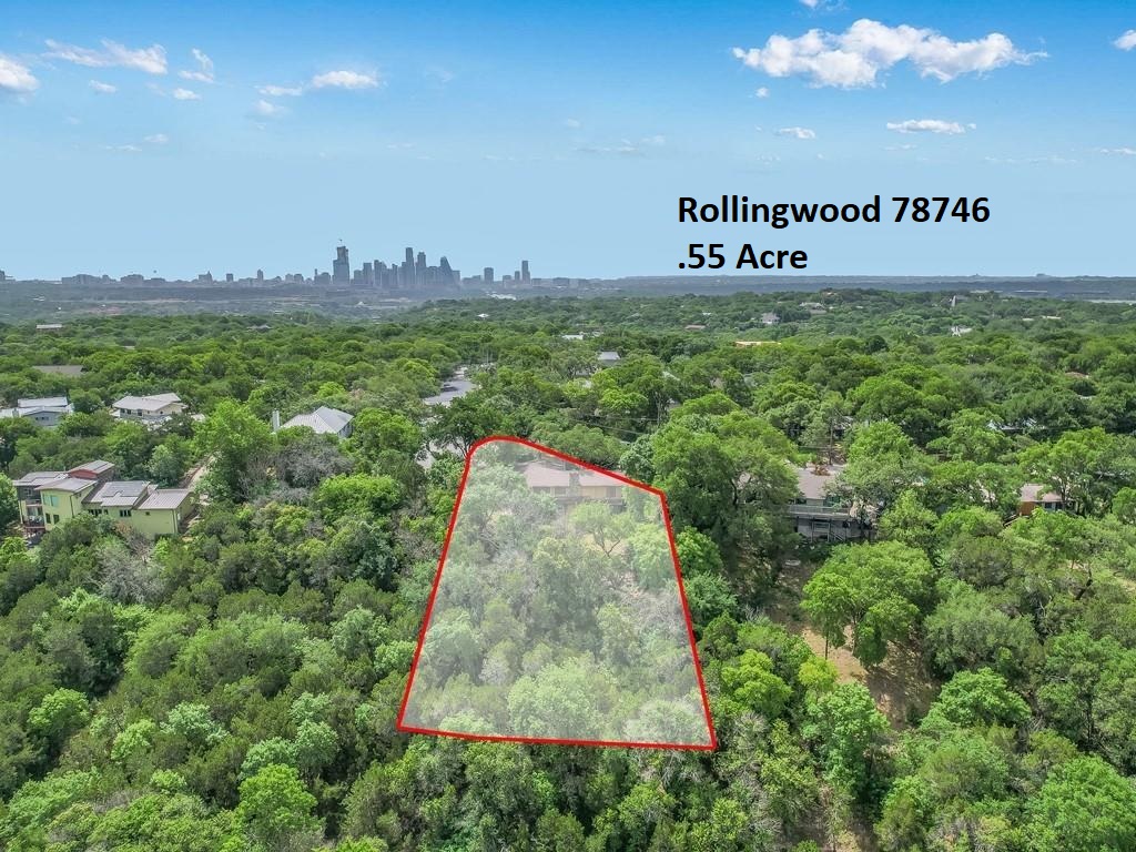 1/2 Acre in Rare Rollingwood