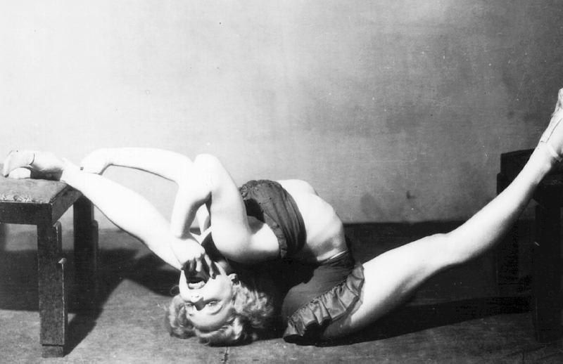 There's no way in hell I can do yoga!