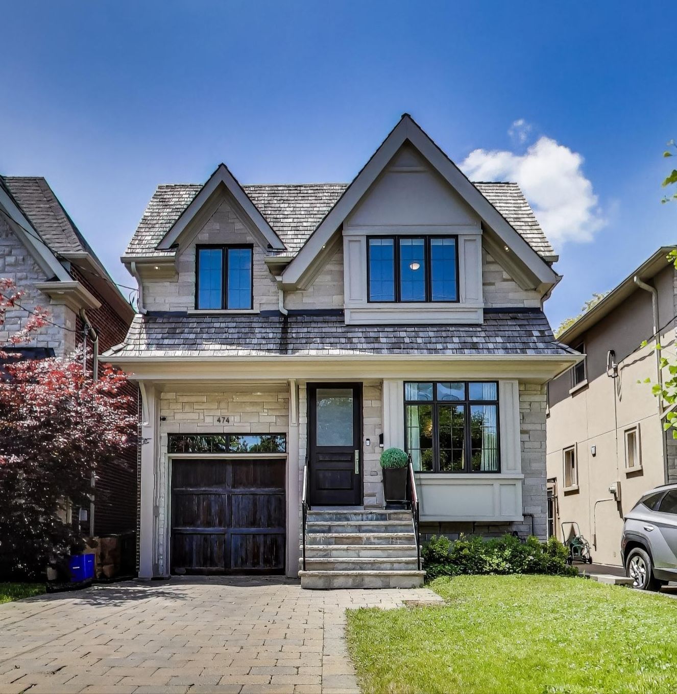 474 Sutherland Drive, Toronto