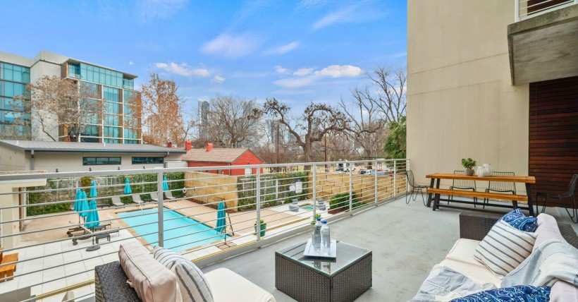  Downtown condo offers access to everything Austin has to offer