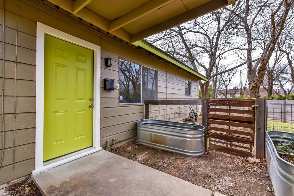 beautiful duplex in East Austin