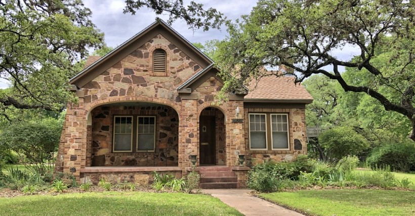 Common plumbing & electrical issues with Central Austin homes