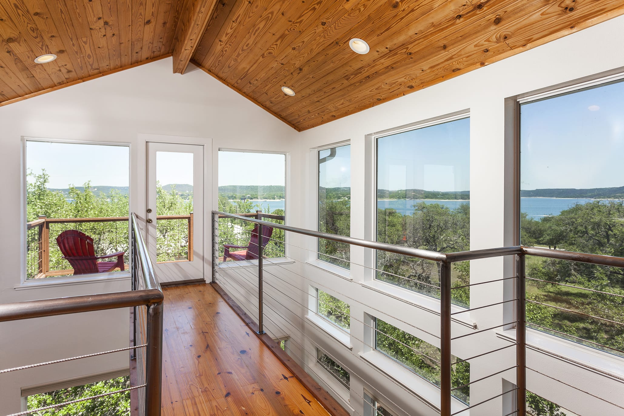 New price on home with panoramic lake views
