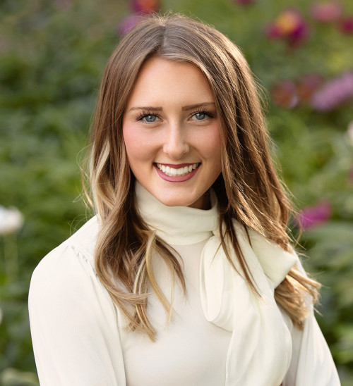 Abigail Jennings Ames Iowa Real Estate Jennings Real Estate Team