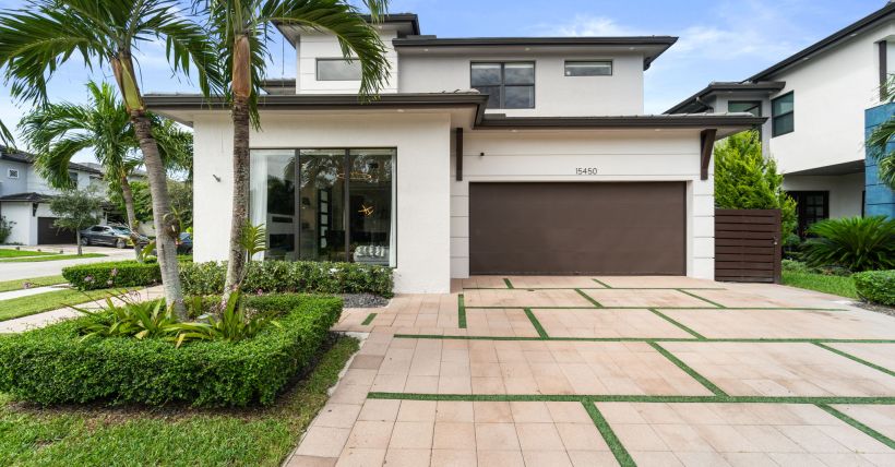 15450 NW 88th Ave —Satori Miami Lakes