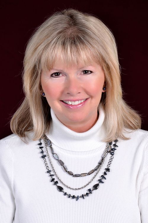 Meet Peggy Seiling Lakes Realty Group Copy Copy Copy Copy