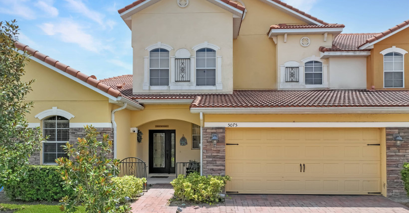 Splendid 3 Bedroom Terracina at Lake Forest Townhome 